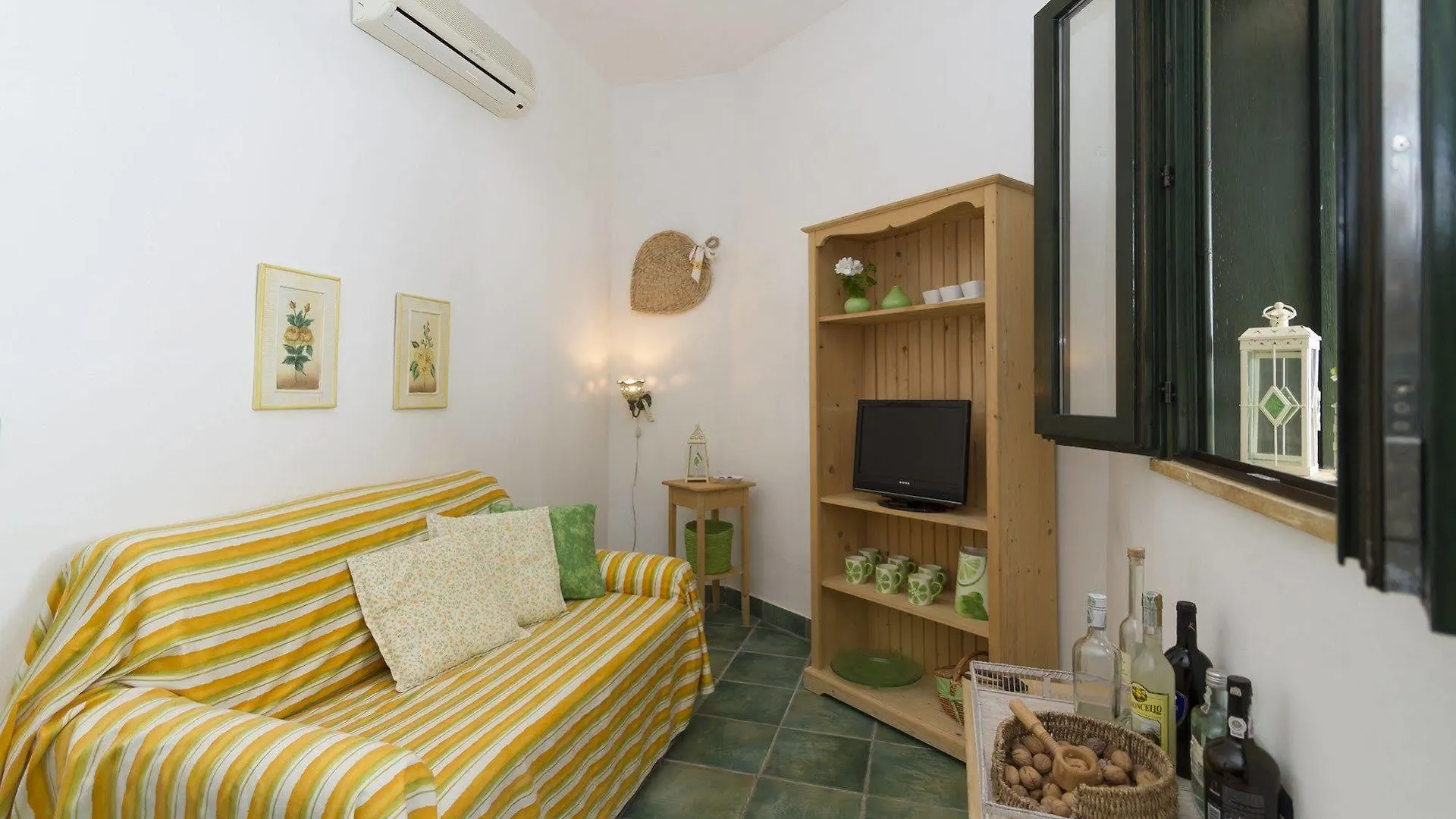 Holiday House Fontane Bianche